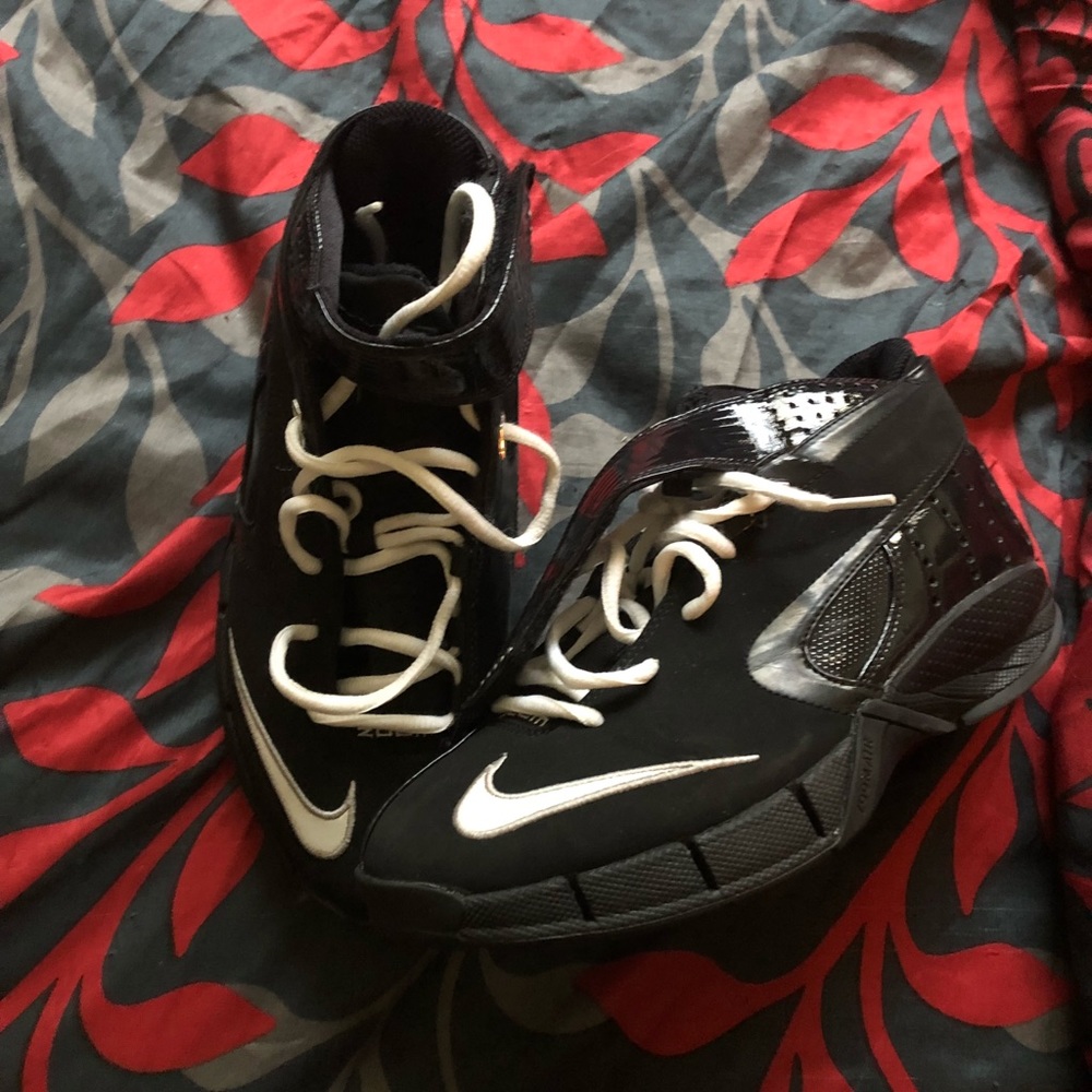 Nike zoom , 8.5/9 in women , 7/7.5 in boys